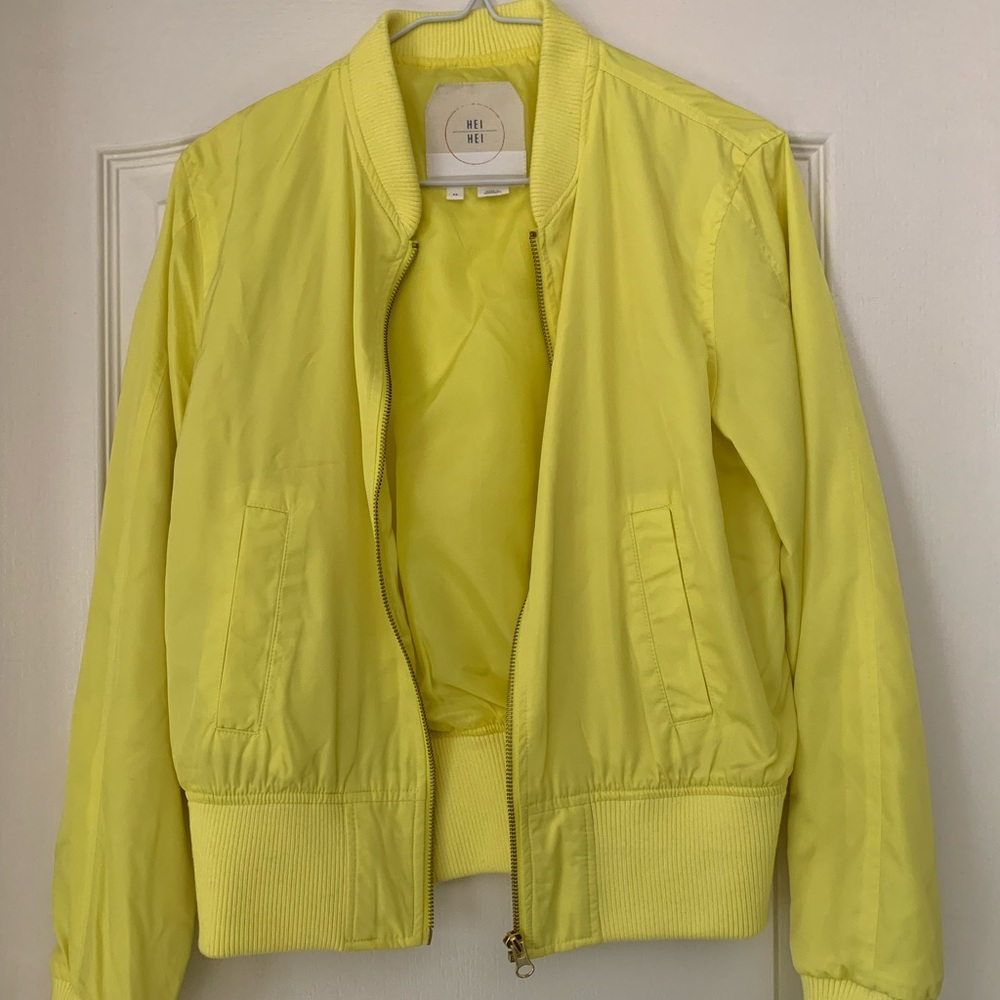 Hei Hei Windbreaker